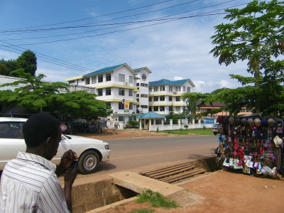 Bild Moderne Bauten in Kigoma
